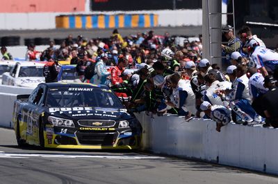 Tony Stewart wins Toyota Save Mart 350